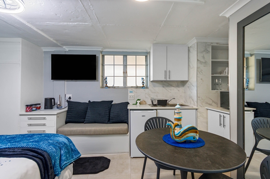 4 Bedroom Property for Sale in Gordons Bay Village Western Cape